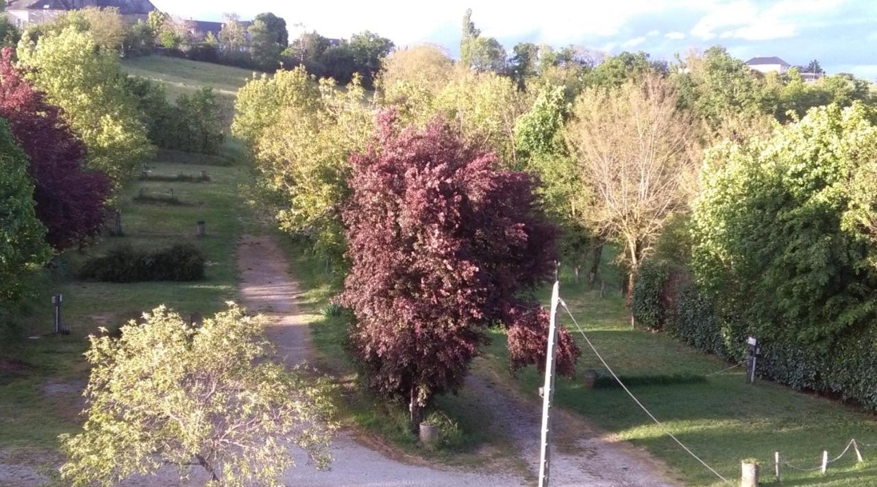A L'Etape De La Ferme Bed and Breakfast Noailles  Εξωτερικό φωτογραφία