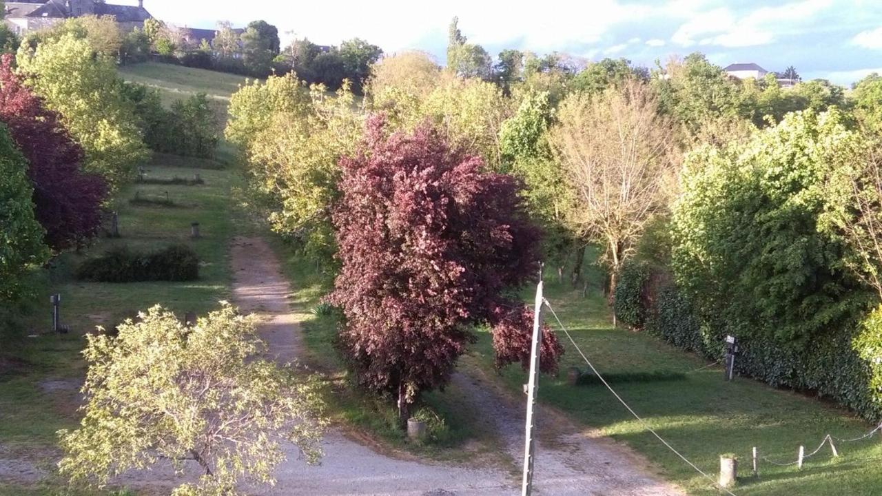 A L'Etape De La Ferme Bed and Breakfast Noailles  Εξωτερικό φωτογραφία