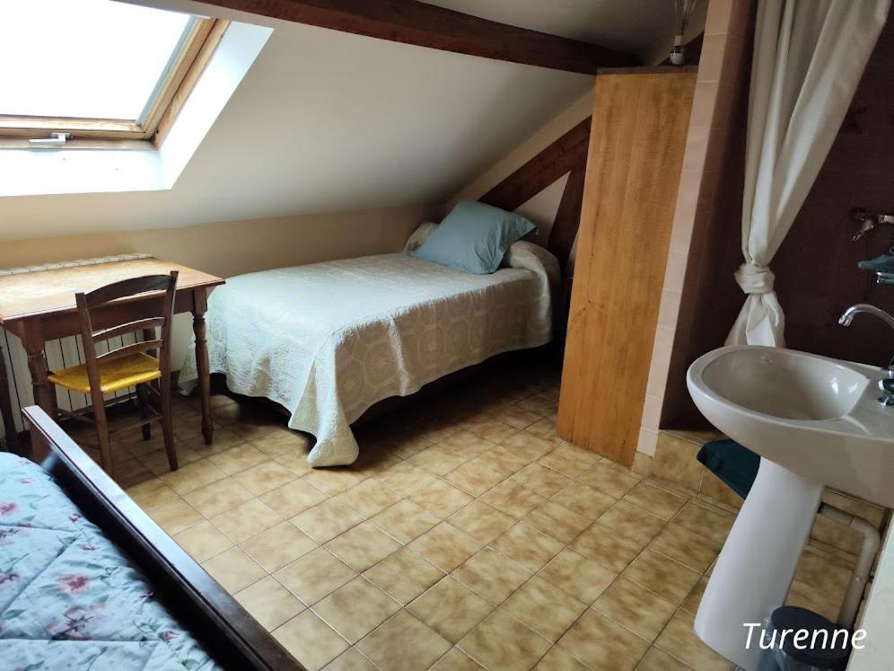 A L'Etape De La Ferme Bed and Breakfast Noailles  Εξωτερικό φωτογραφία